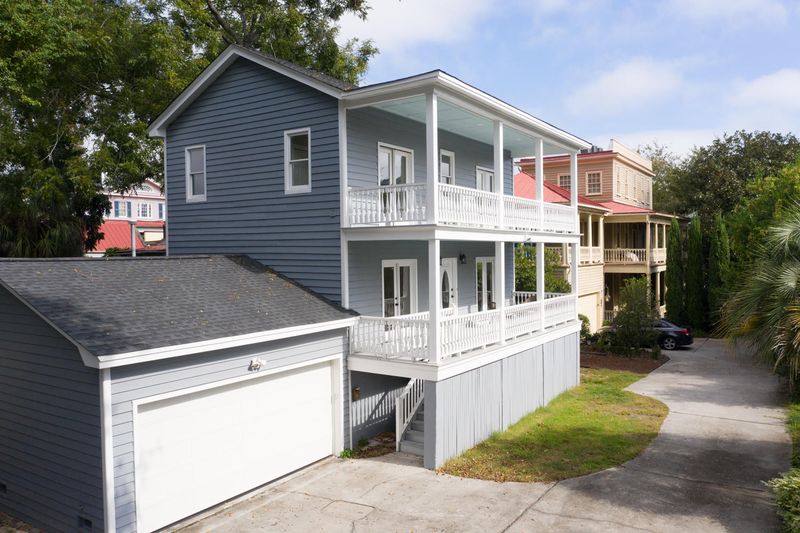 69 B Ashley Ave, Charleston, SC 29401