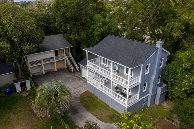 69 B Ashley Ave, Charleston, SC 29401
