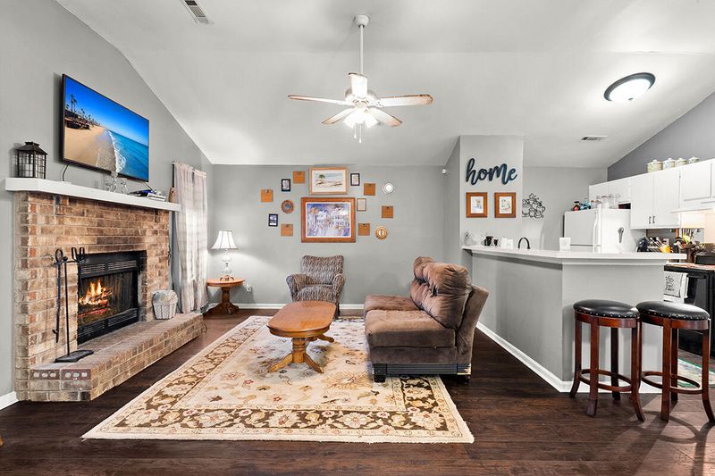 811 Temple Rd #B, Ladson, SC 29456