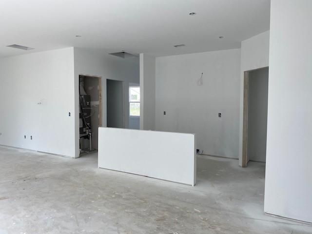 425 Eva St, Moncks Corner, SC 29461
