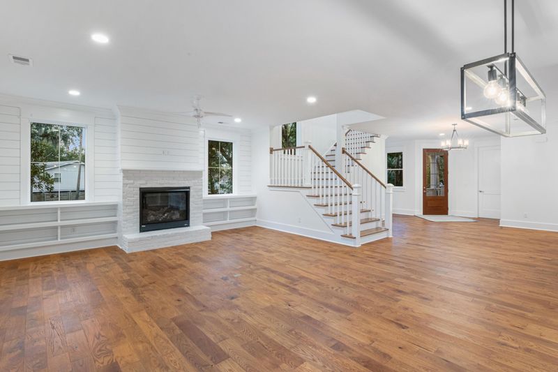 107 Forest Trl, Isle Of Palms, SC 29451