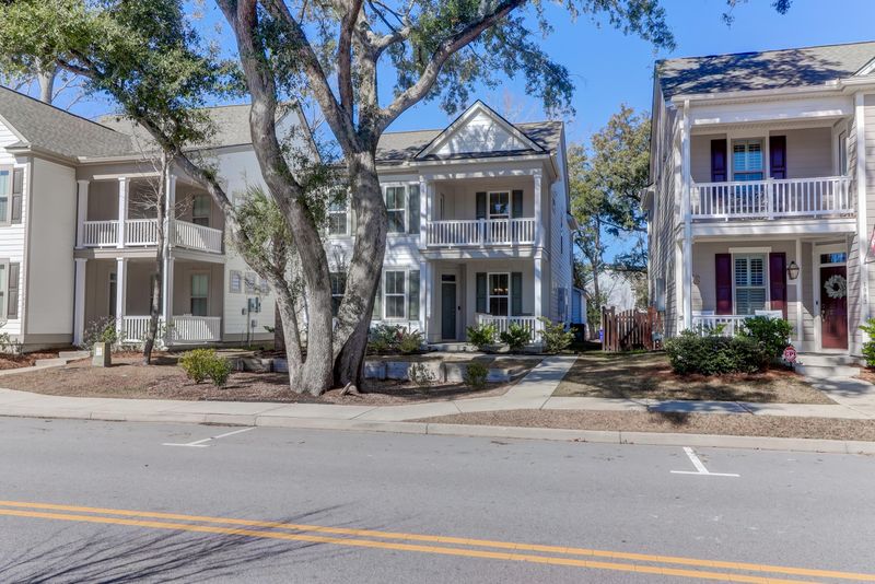 1985 Shadetree Blvd, Johns Island, SC 29455