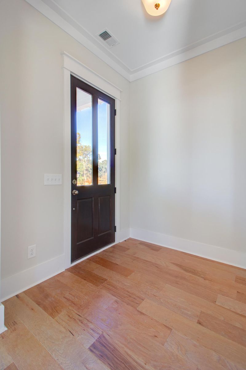 1206 Max Ln, Mount Pleasant, SC 29466