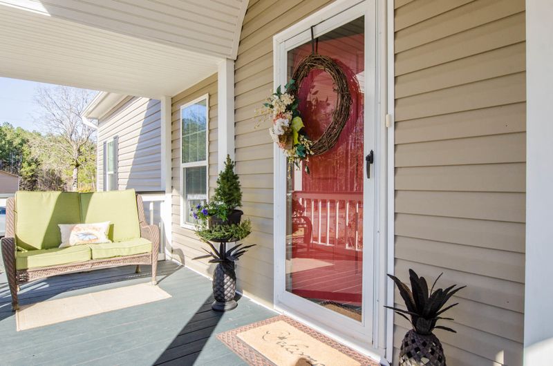 110 Thames Ln, Moncks Corner, SC 29461