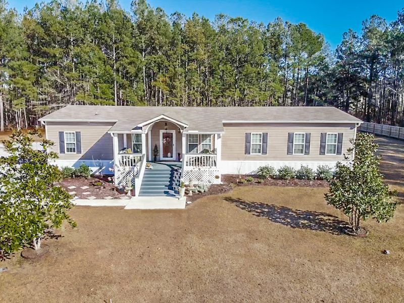 110 Thames Ln, Moncks Corner, SC 29461