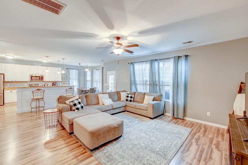 5073 Wapiti Way, Hollywood, SC 29449