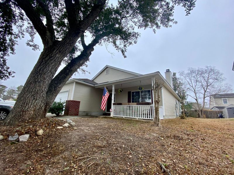 8035 Old London, North Charleston, SC 29406