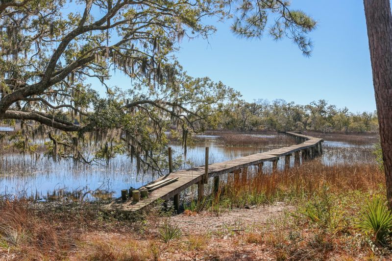 5575 Church Flats Rd, Meggett, SC 29449