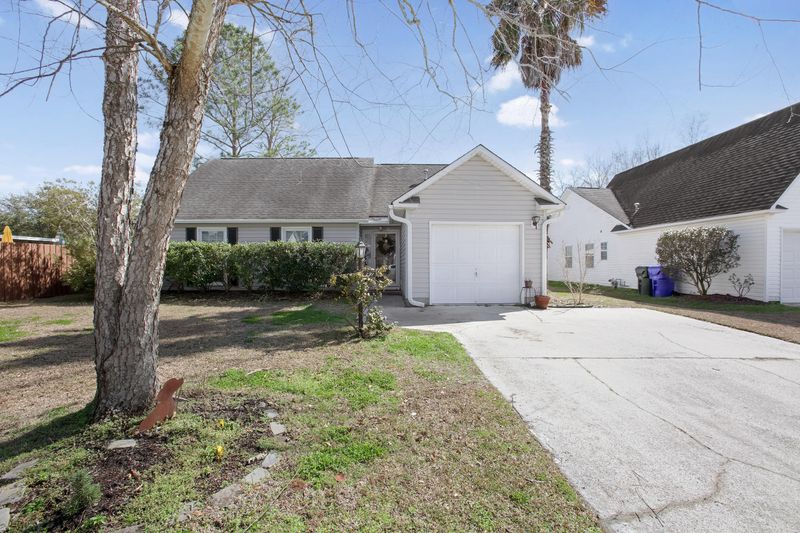 131 Toura Ln, Charleston, SC 29414