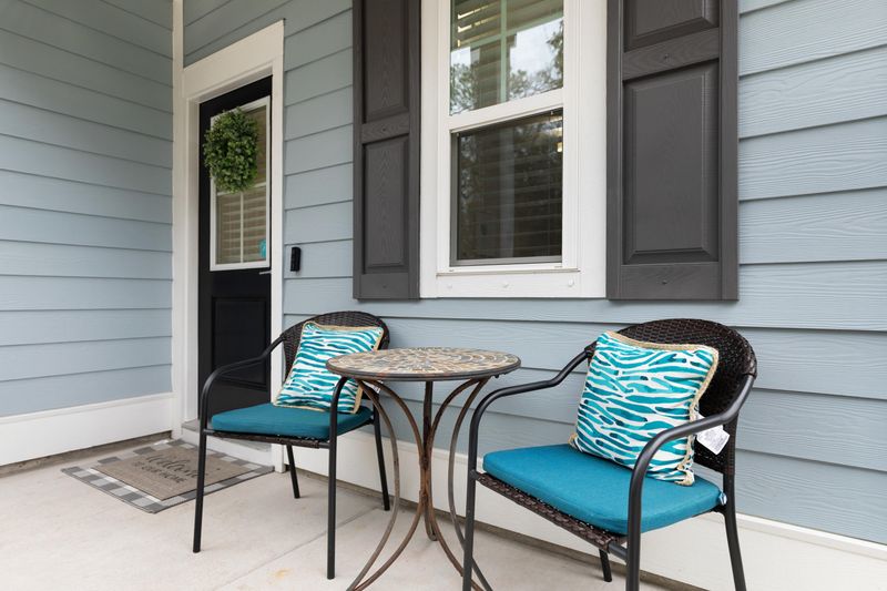 1067 Fort Johnson Rd, Charleston, SC 29412