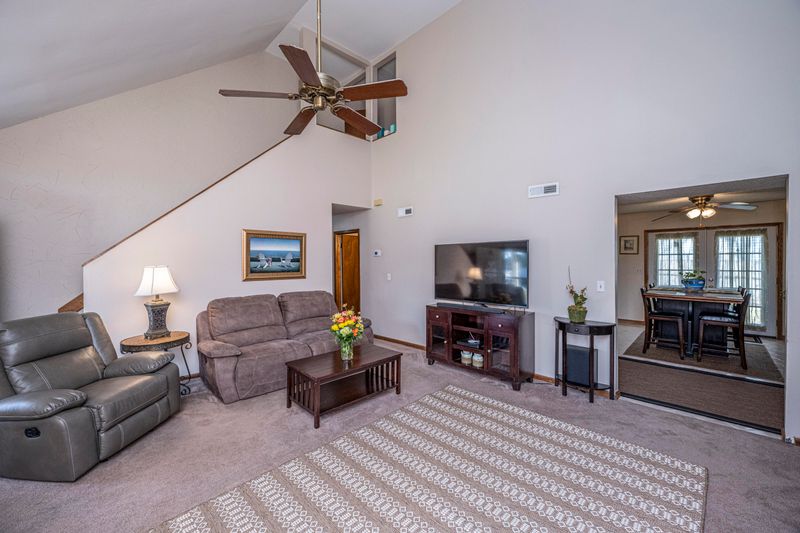 7956 Kittery Ave, North Charleston, SC 29420