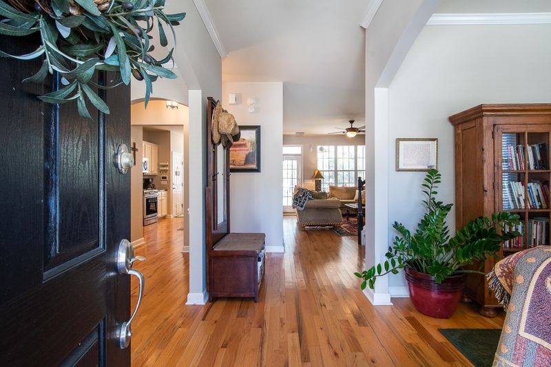 3536 E Higgins Dr, Mount Pleasant, SC 29466