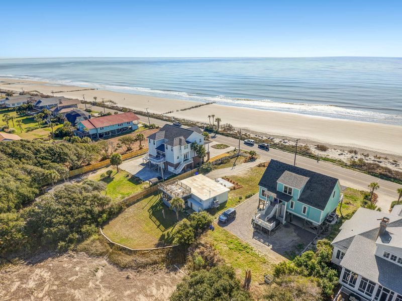 1418 E Ashley Ave, Folly Beach, SC 29439