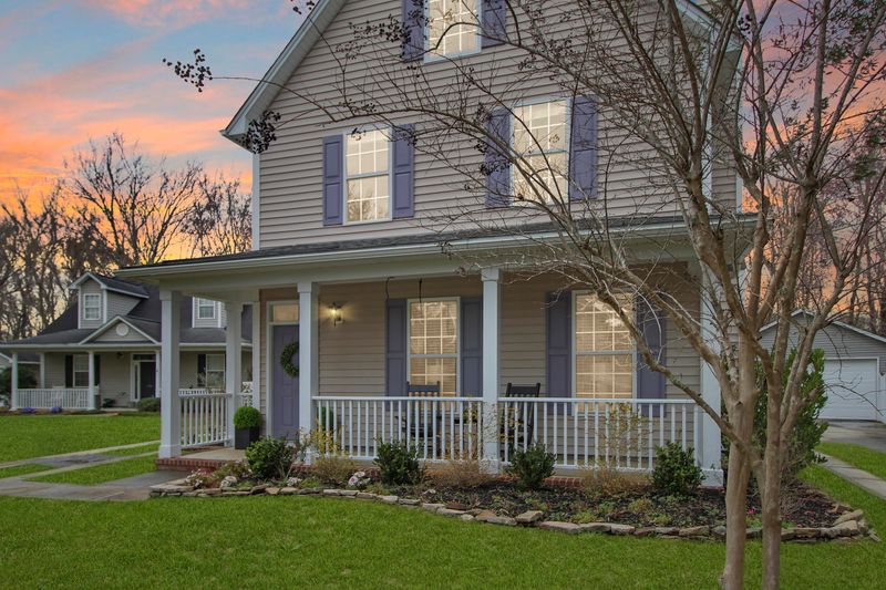 1483 Swamp Fox Ln, Charleston, SC 29412