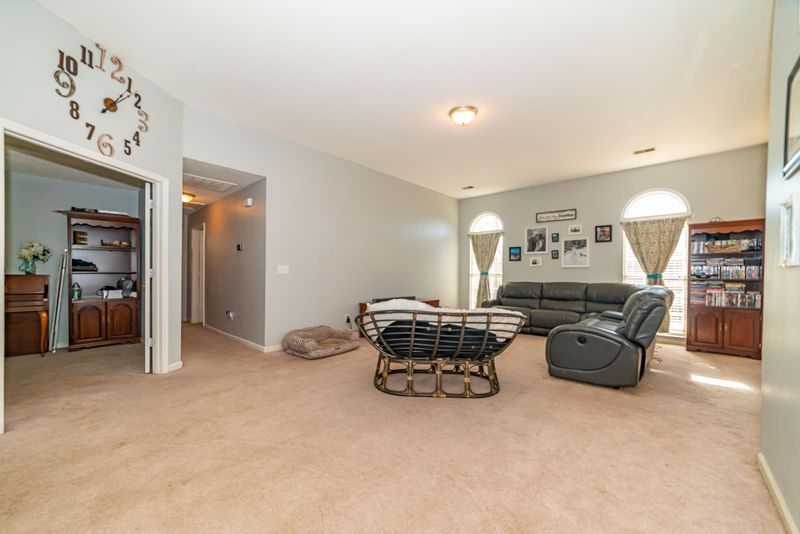 227 Okehampton Dr, Goose Creek, SC 29445