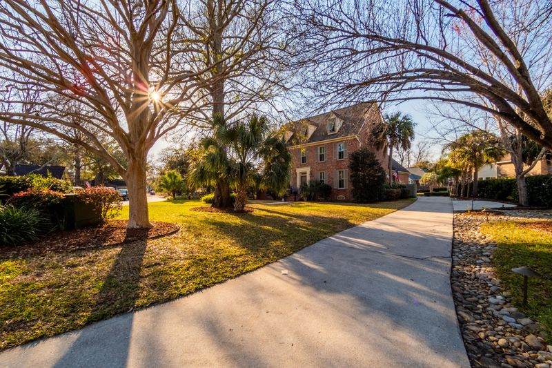 1261 Hidden Lakes Dr, Mount Pleasant, SC 29464