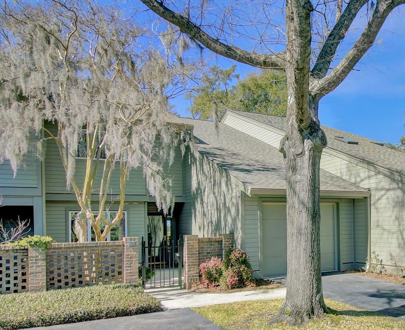 29 Wappoo Creek Pl, Charleston, SC 29412