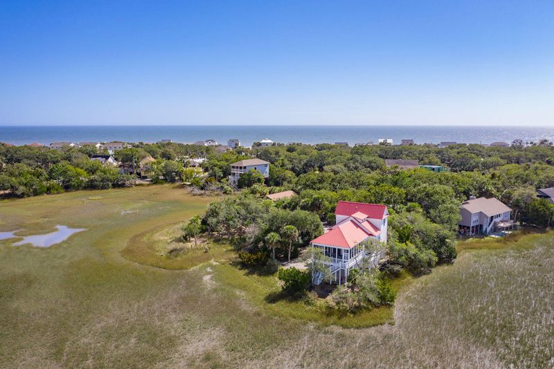 201 Jungle Shores Dr, Edisto Island, SC 29438