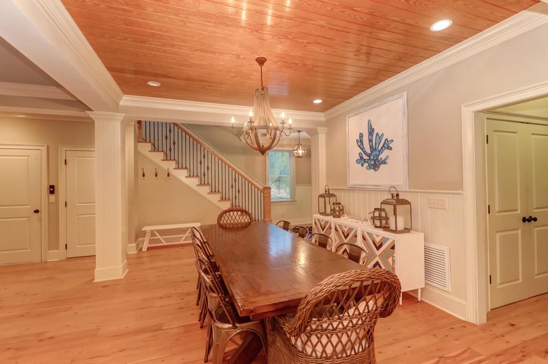 2602 Hartnett Blvd, Isle Of Palms, SC 29451