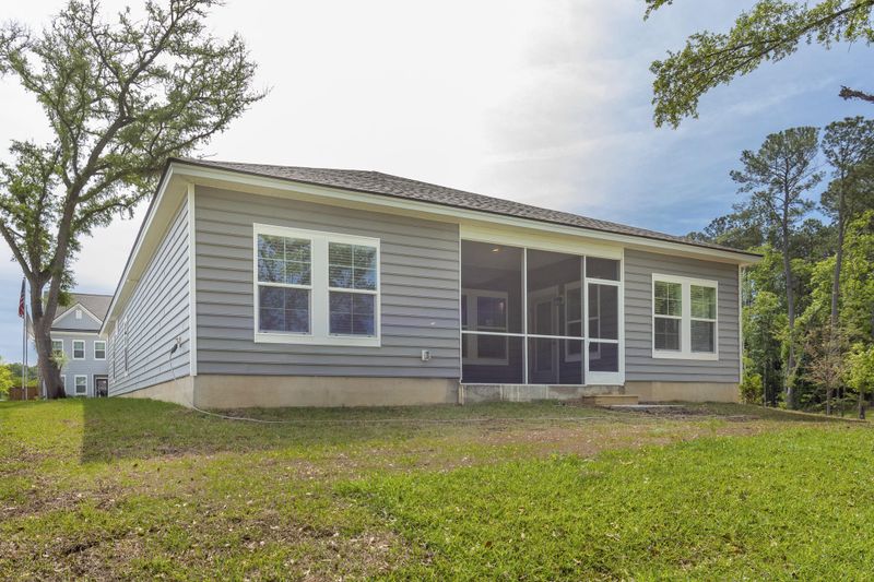 1914 Sweetfern Rd, Hanahan, SC 29410
