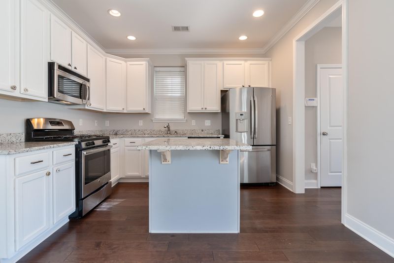 1059 Ashley Gardens Blvd, Charleston, SC 29414