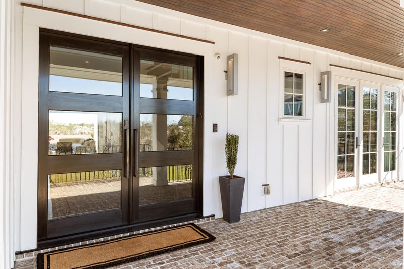 477 Creek Landing St, Charleston, SC 29492