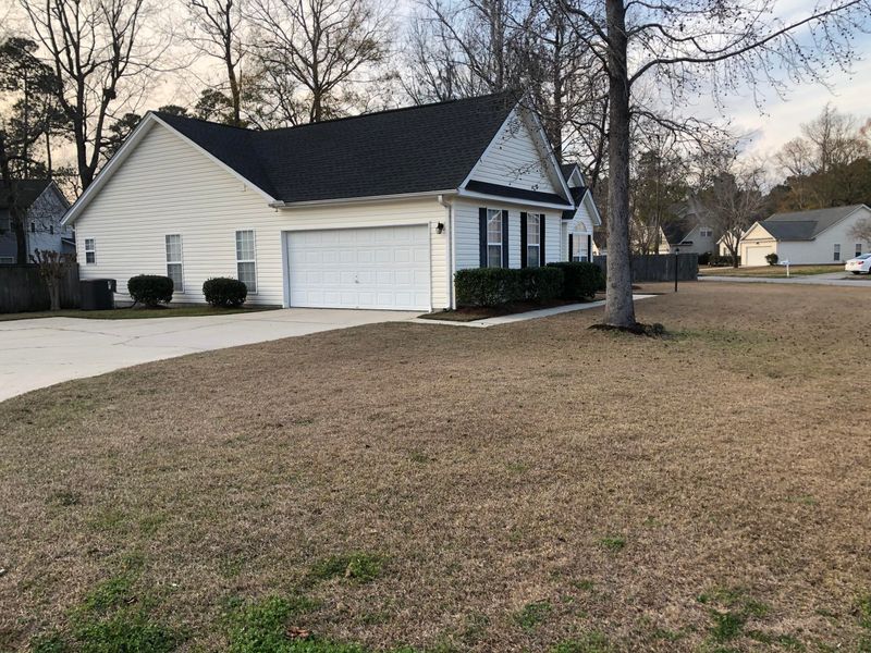 8172 Governors Walk, North Charleston, SC 29418