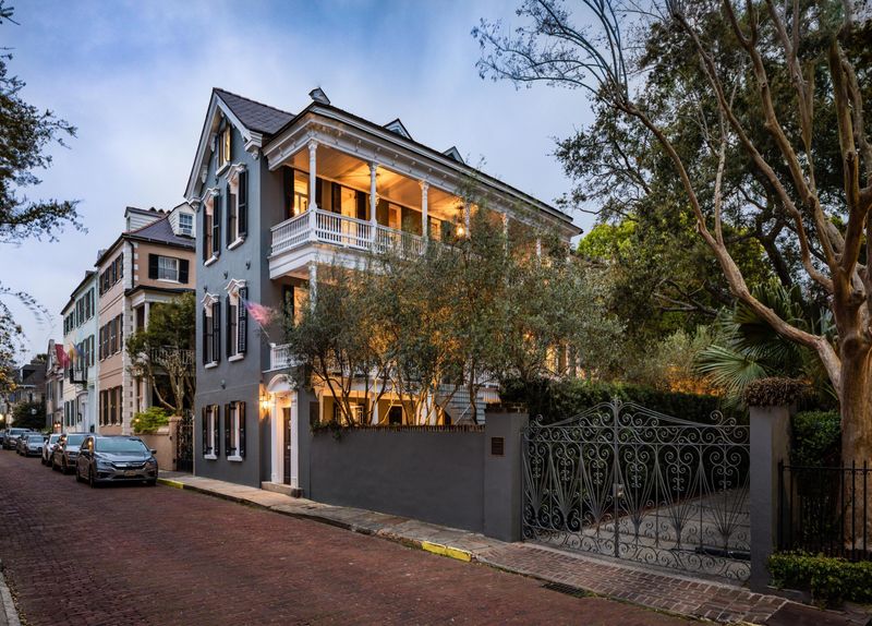 18 Church St, Charleston, SC 29401