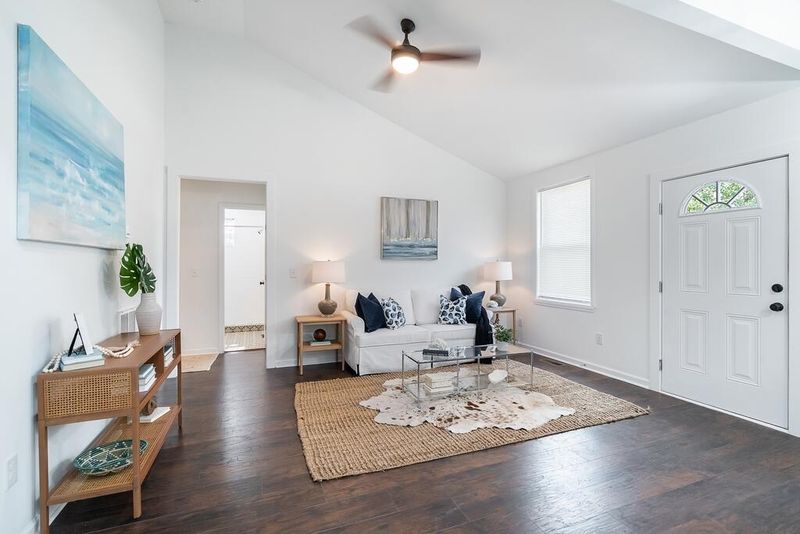 2655 Olympia Ave, North Charleston, SC 29405