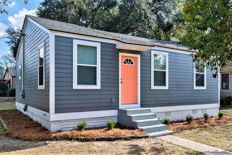 2655 Olympia Ave, North Charleston, SC 29405
