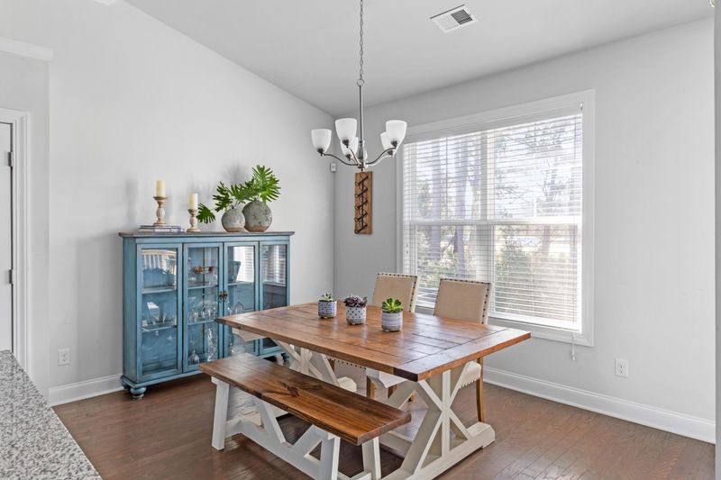 176 Red Knot Ln, Mount Pleasant, SC 29464