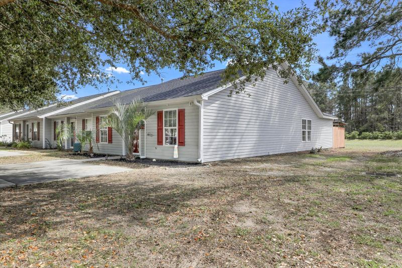 1283 Apex Ln, Charleston, SC 29412