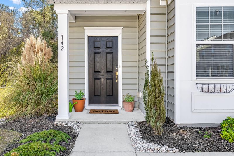 142 Blackwater Way, Moncks Corner, SC 29461