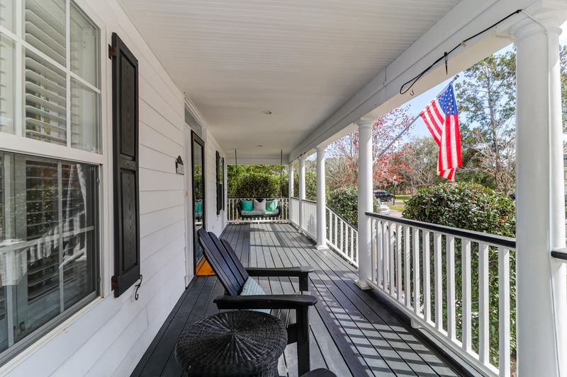 780 Preservation Pl, Mount Pleasant, SC 29464