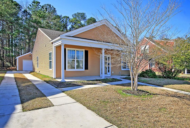 405 Farrow Ct, Moncks Corner, SC 29461