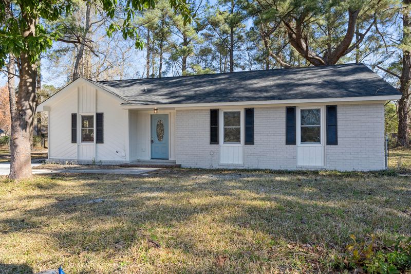106 Poppy Pl, Summerville, SC 29483