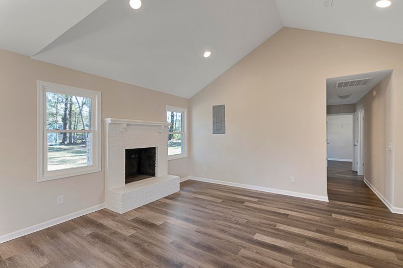 106 Poppy Pl, Summerville, SC 29483