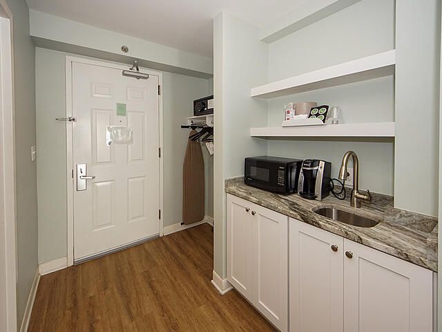 1126 Ocean Blvd #329, Isle Of Palms, SC 29451