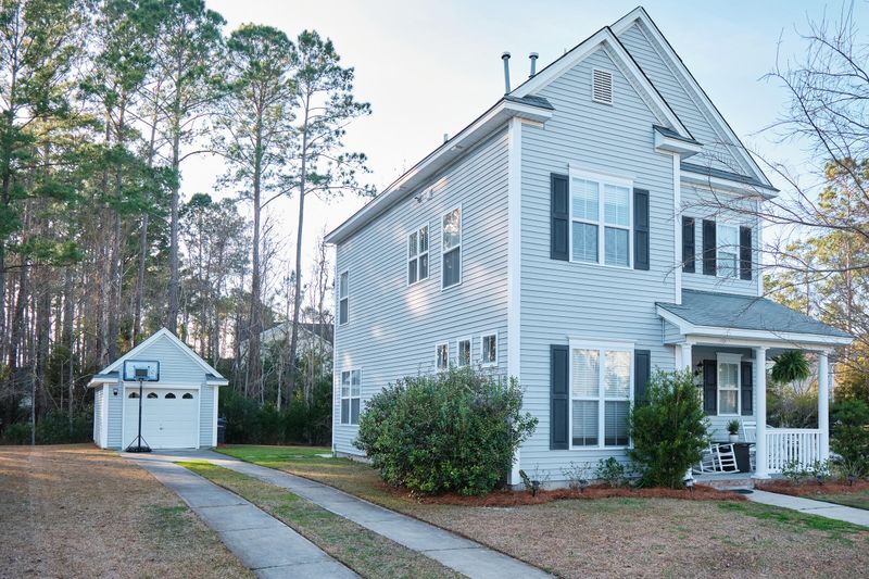 1869 Hubbell Dr, Mount Pleasant, SC 29466