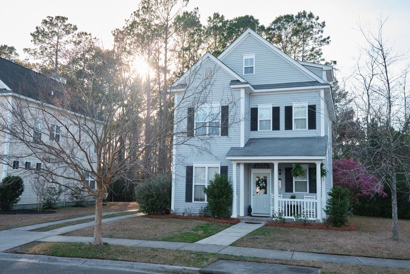 1869 Hubbell Dr, Mount Pleasant, SC 29466