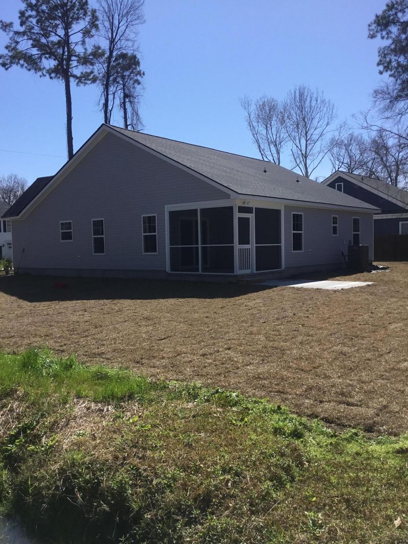 1868 Beechwood Rd, Charleston, SC 29414