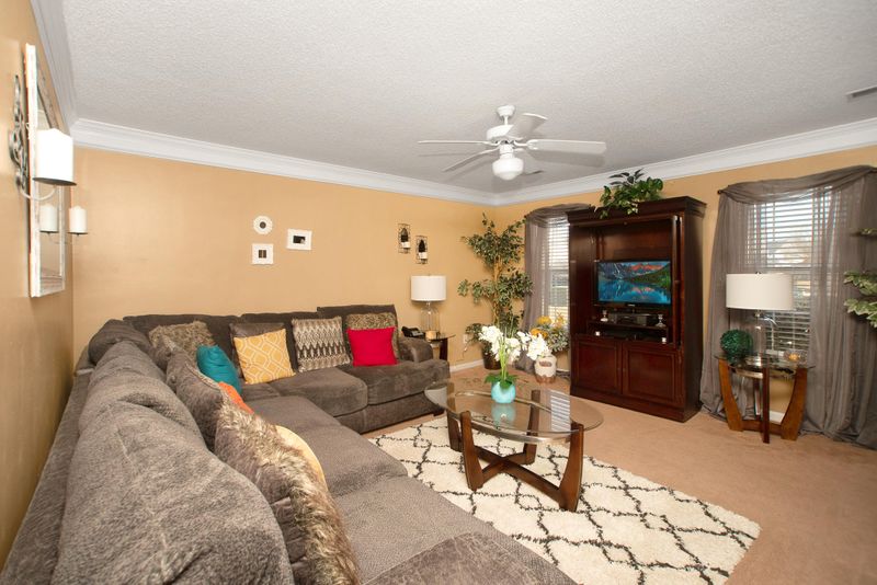 4813 Habersham Ln, Summerville, SC 29485