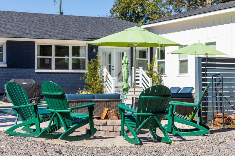665 Ellis St, Mount Pleasant, SC 29464