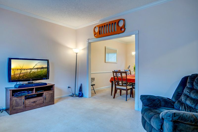 148 Chatfield Cir, Goose Creek, SC 29445