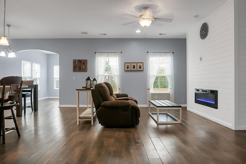 609 Calabash Ct, Summerville, SC 29483