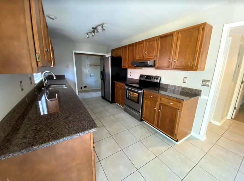 1 Fieldfare Way, Charleston, SC 29414