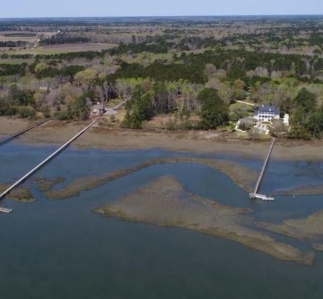1976 Longcreek Rd, Wadmalaw Island, SC 29487