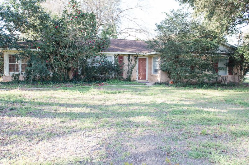 729 Waites St, Charleston, SC 29412