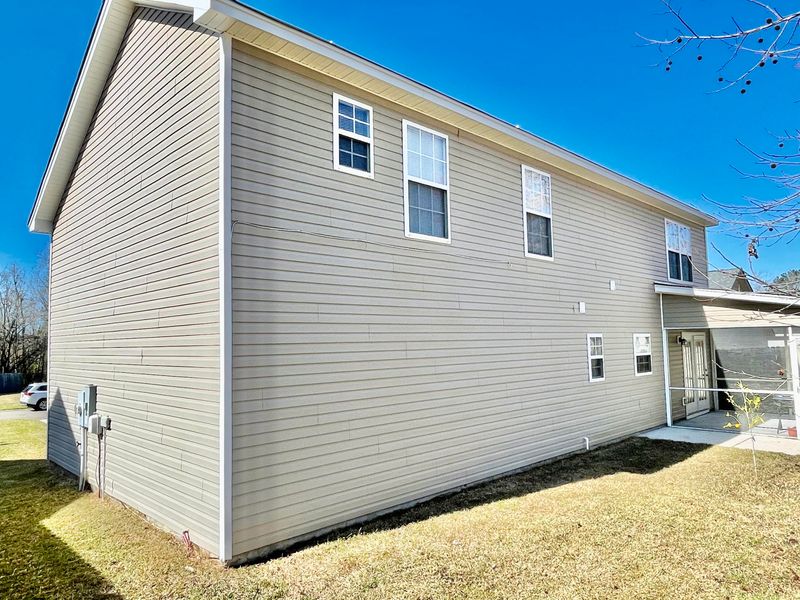 1016 Steelechase Ln, Hanahan, SC 29410
