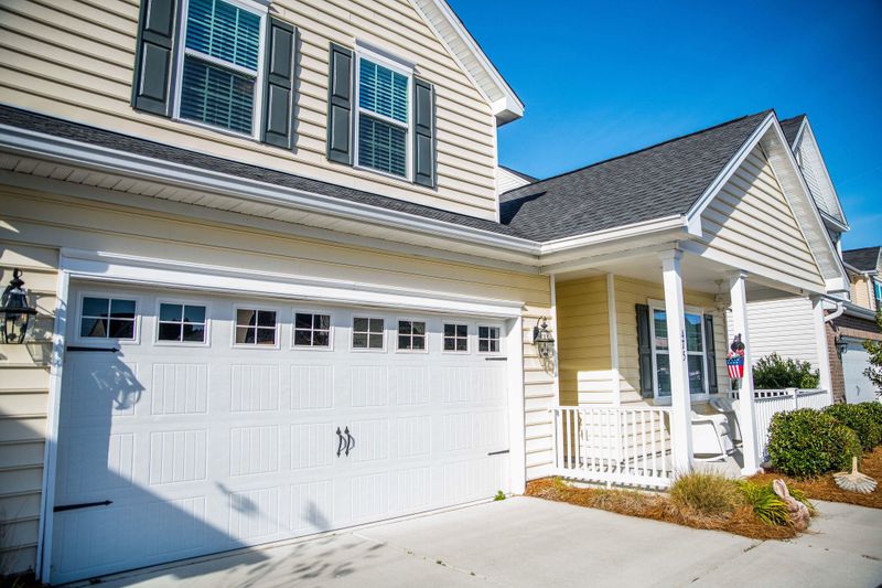 475 Whispering Breeze Ln, Summerville, SC 29486